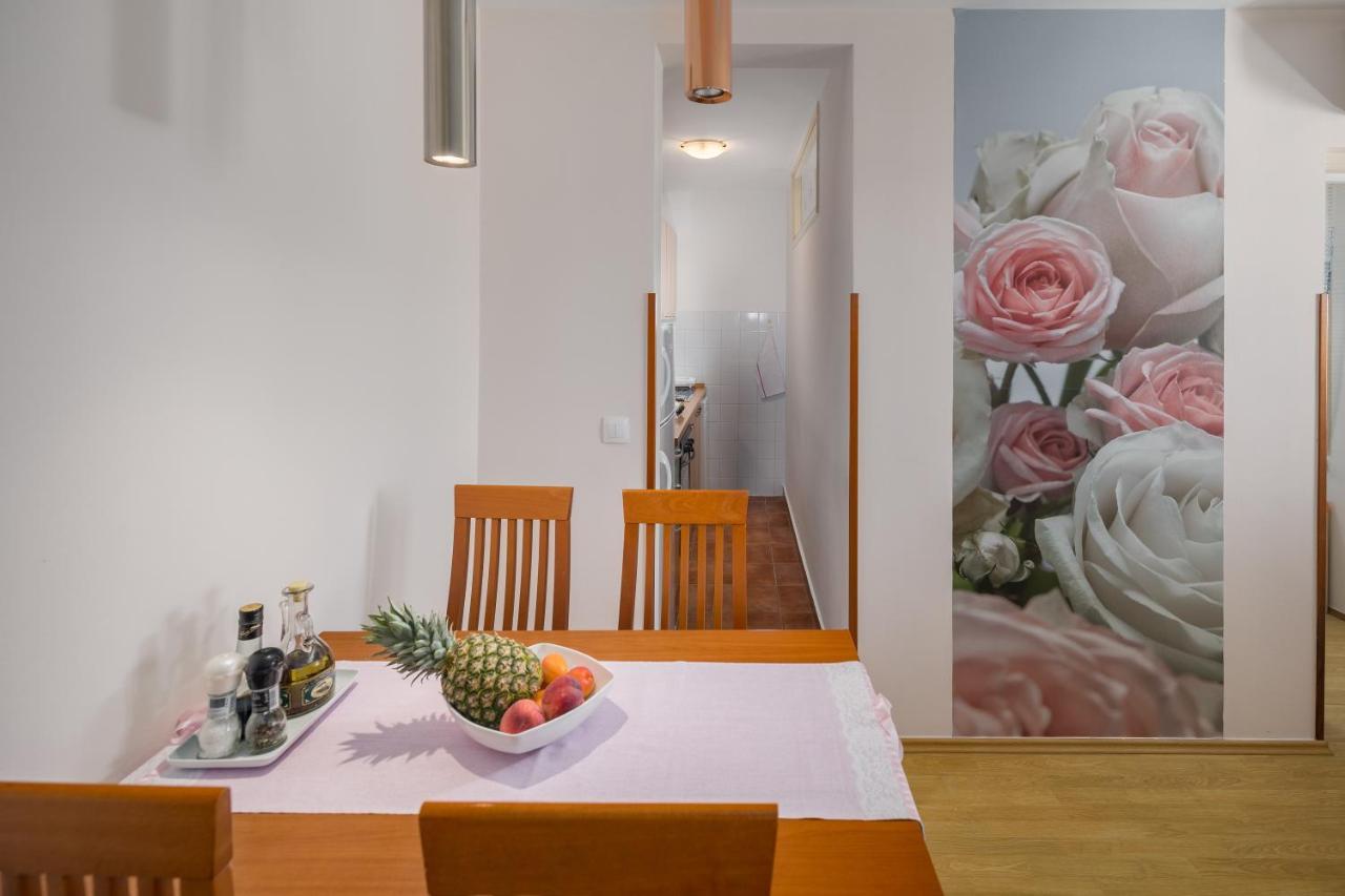 Kukci Apartment Eksteriør billede